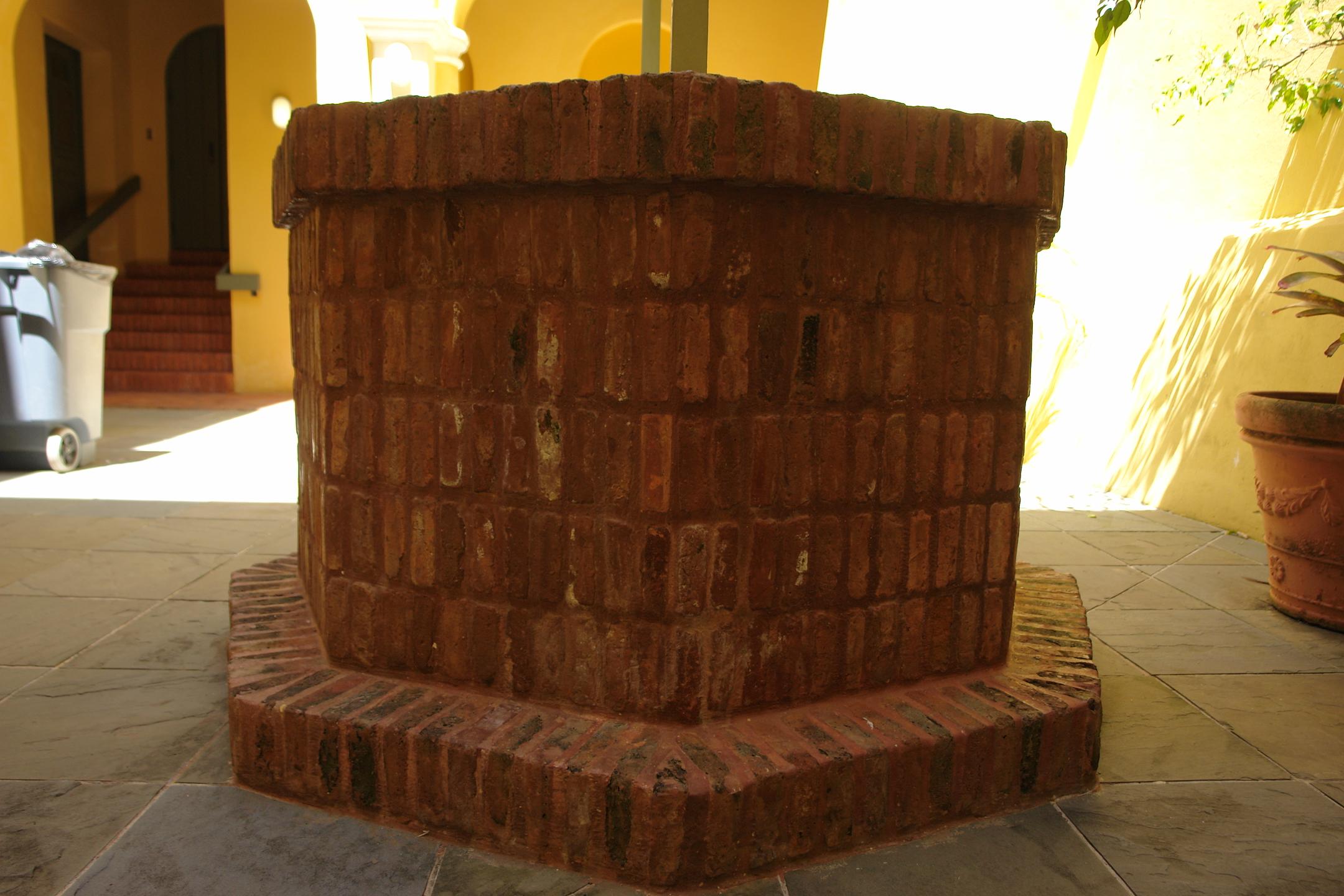 Calle de la Fortaleza 56 - Antigua Real Audiencia - Conservatorio De Artes Del Caribe - San Juan (Viejo San Juan) - 2011 00059